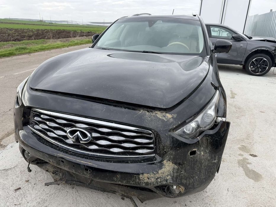 Infiniti QX70 3.0d 2011 на части