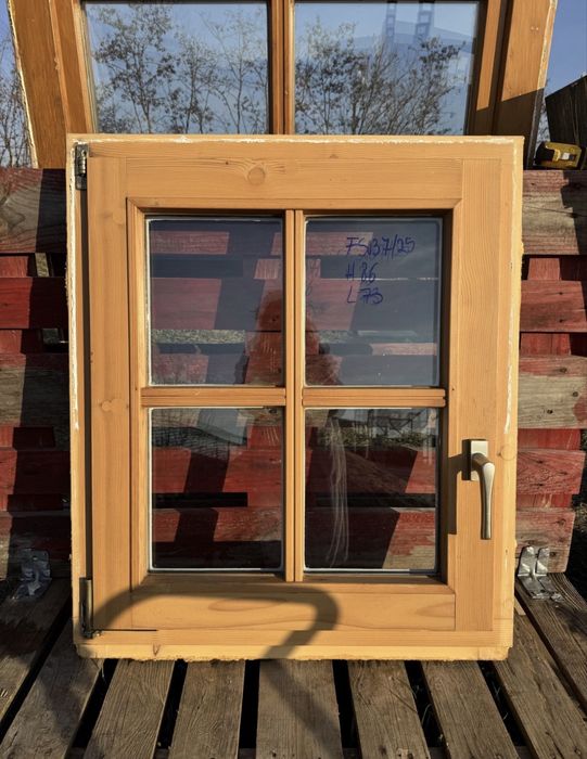 FEREASTRA LEMN  geam termopan obloane H 124 x L 97 Germania