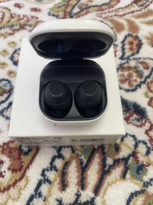 Безпроводной наушник Samsung Galaxy Buds FE