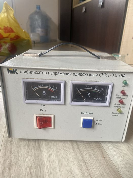 Стабилизатор напряжения