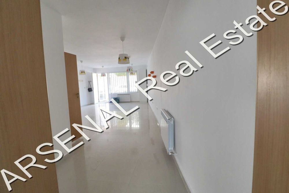 Дава се под наем Офис в София, Витоша - 80 кв.м за 500 € - Снимка #4