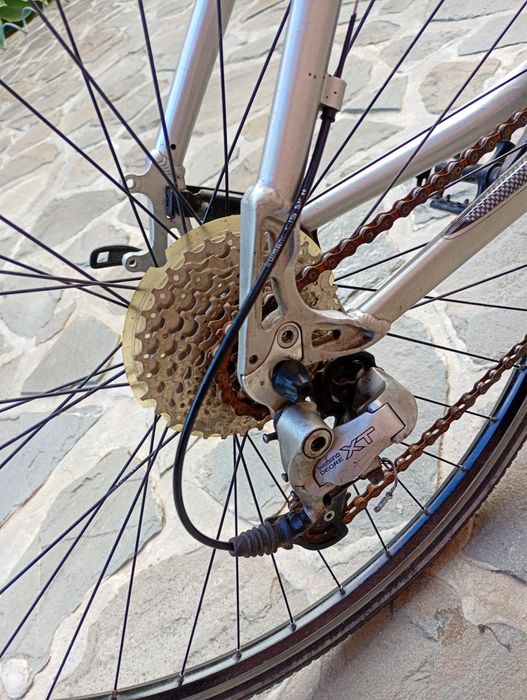 Bicicleta de aluminiu