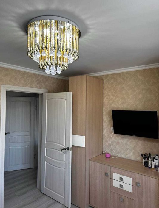 продам 3 х комнатную квартиру