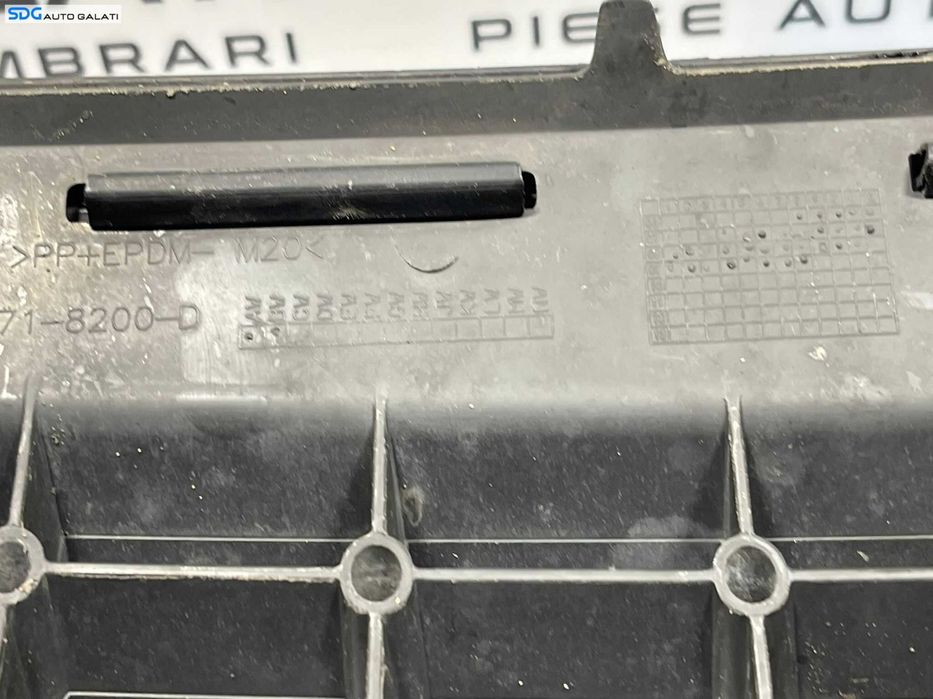 Grila cu Sigla Emblema Bara Spoiler Fata Ford Mondeo MK 4 2007 - 2014 Cod 7S71-8200-A 7S71-8200-D