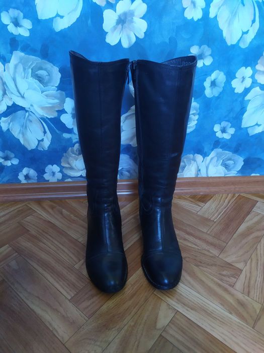 сапоги Кожаные р 38 и шлепки