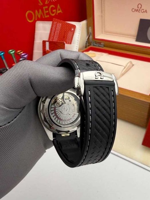 omega seamaster aquaterra сребърно-златно