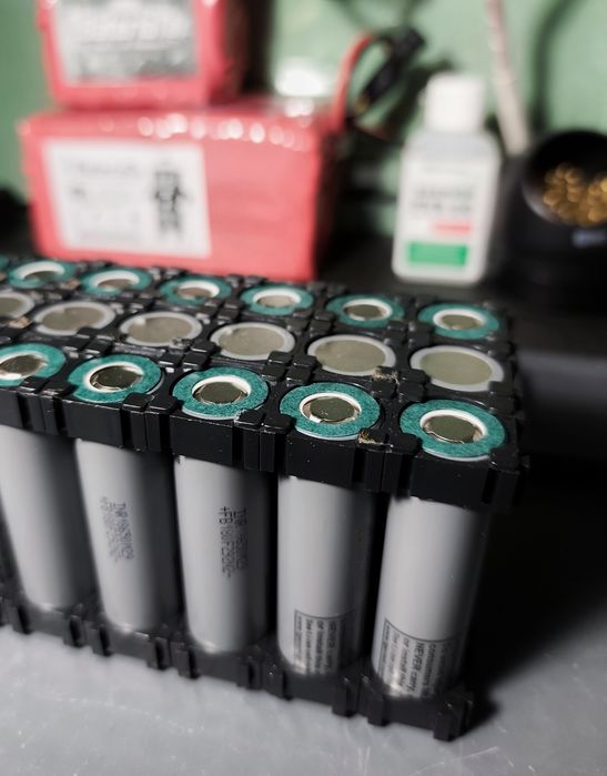 Acumulator/Baterie Li-ion 3s  21000mAh pentru Navomodel Plantat – Autonomie Mare.