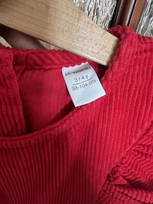 Платье на девочку вельветовое