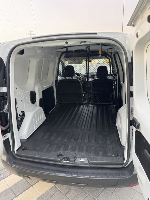 Renault Express 1.5 dCi 75 CP Dokker inmatriculata RO persoana fizica