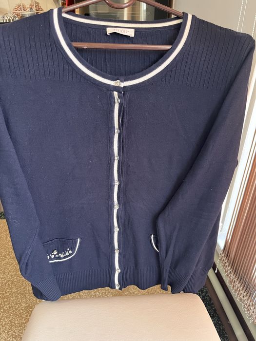 Платье, юбка сатылады