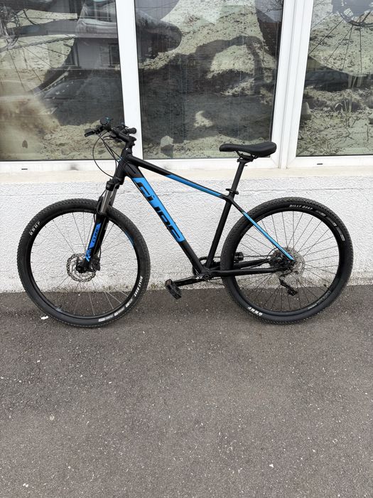 Bicicleta Cube 27,5” 1x10 viteze
