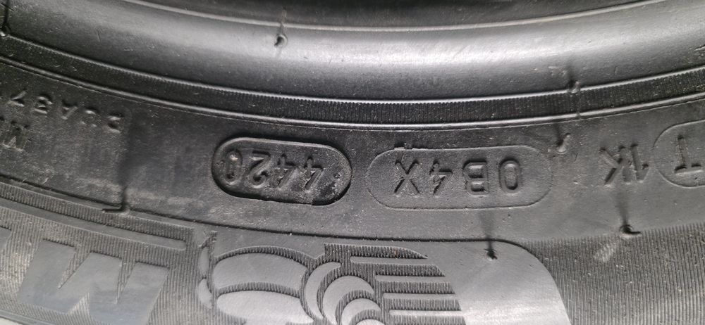 Почти нови гуми Michelin 195/55/16