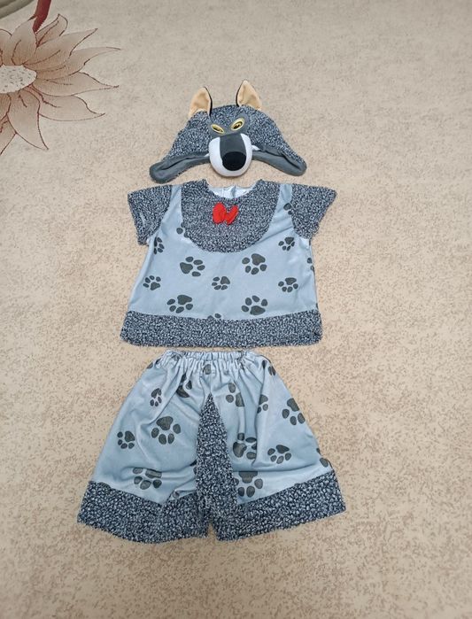 Новогодний костюм волка