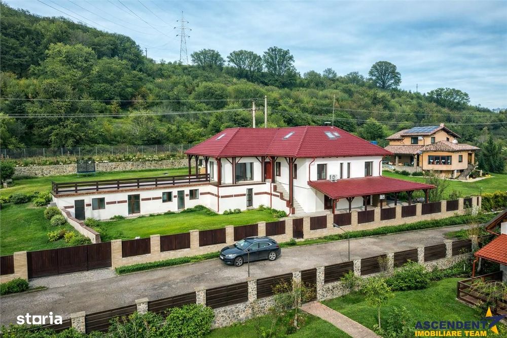 Proprietate premium cu SPA,sauna,casa oaspeti,teren 1.348 mp,acces pad