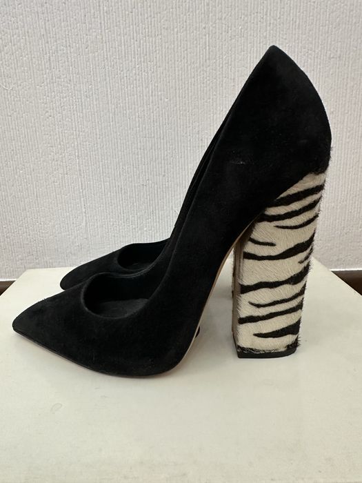 Туфли Casadei оригинал 38 размер