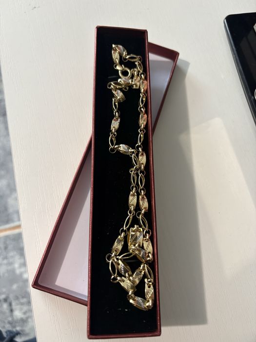 Златен синджир 585