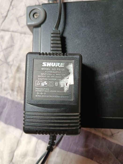 Продам беспроводной ресивер Shure