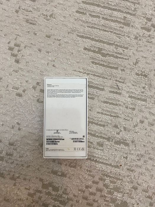 Айфон 13 128гб идеал