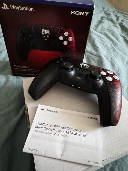 Джойстик Sony DualSense Spider-Man 2 Limited Edition — новый