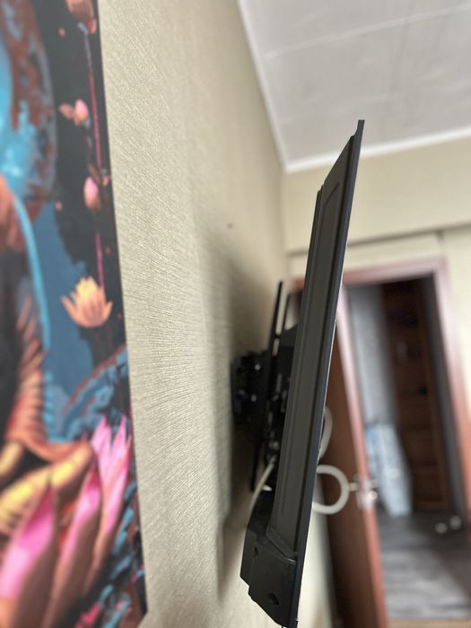 Телевизор dexp/ ТВ