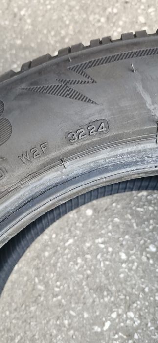 Зимни гуми 205 60 16 BRIDGESTONE