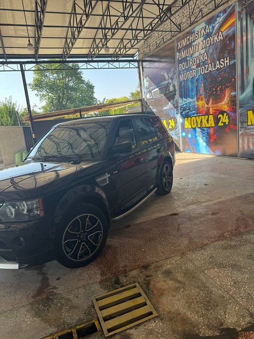 Range rover qora