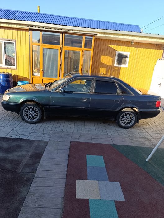 Audi 100 C 4 2,6