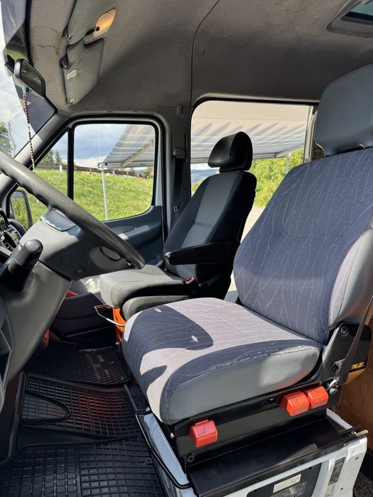 Mercedes Sprinter 2.2 cdi 130 cai Camper / Autorulota 8+1 clima