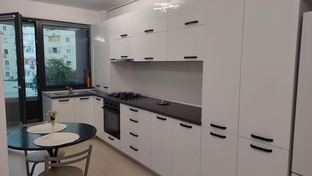 Închiriez apartament doua camere bloc rezidențial mobilat și utilat complet