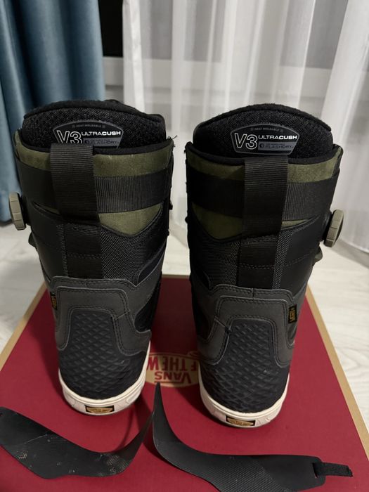 Snowboard boots Vans Infuse