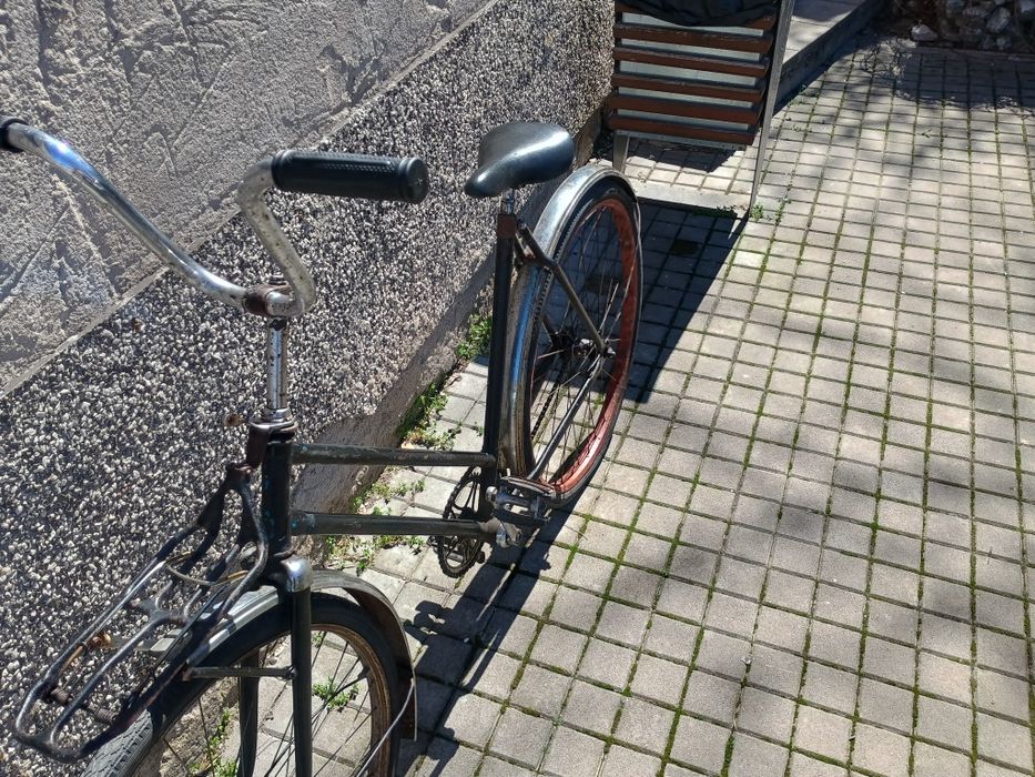 Старинно дамско колело