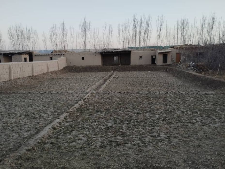 Турар жой сотилади.