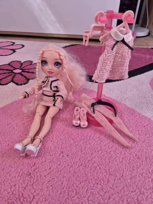 Set papusa Rainbow +accesorii