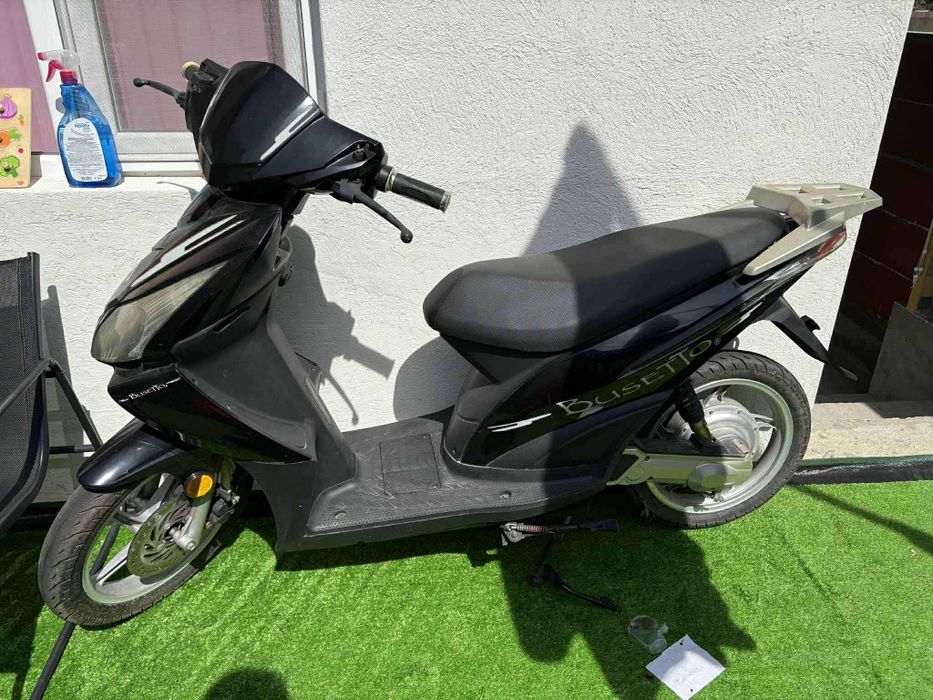 Електрически скутер