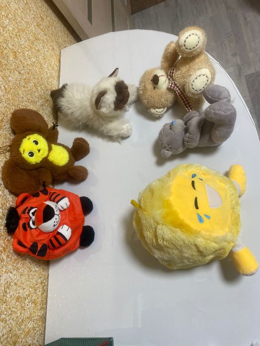 Продам игрушки продам