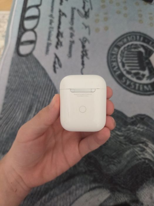 airpods 2 продам ориг оба