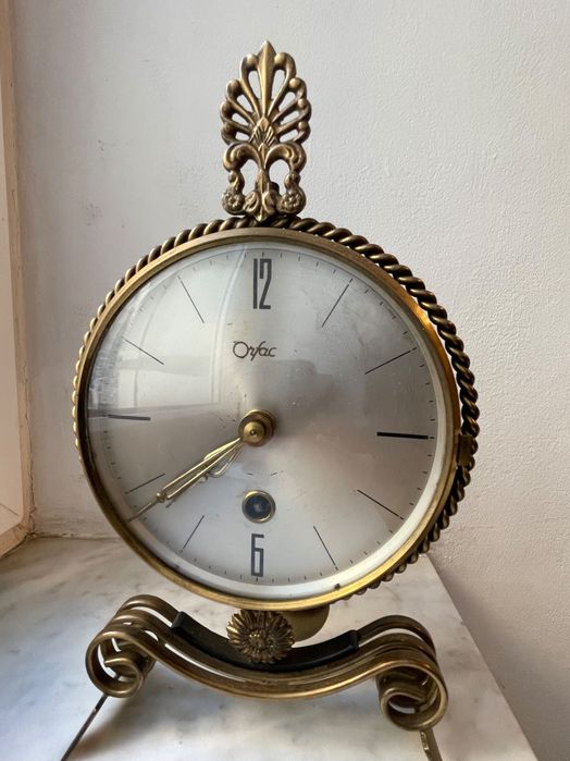 Ceas cu pendul Orfac