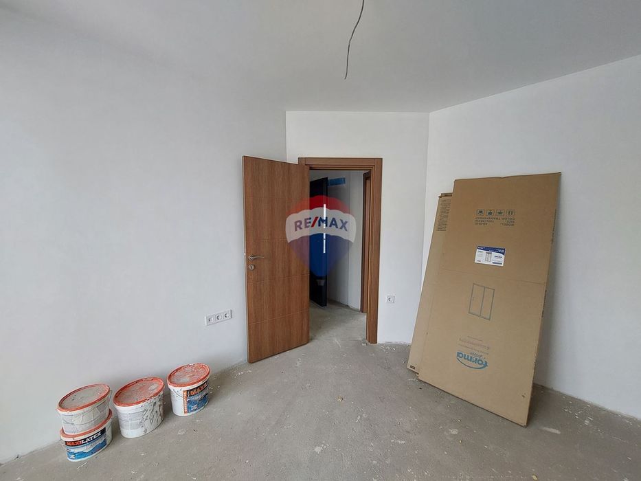 Продава се Мезонет в Варна, Левски - 117 кв.м за 1872 €/кв.м - Снимка #4