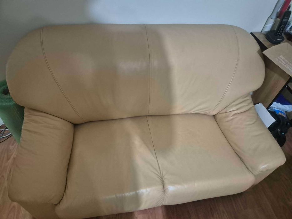 Canapele piele pentru living sau birou
