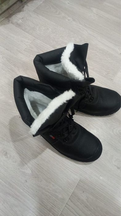 Продается Спецодежда новая