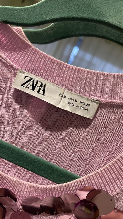 Рокля с пайети Zara
