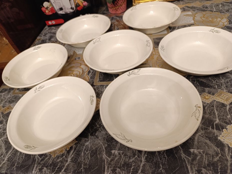 Старинные рижские тарелки для супа, холодца