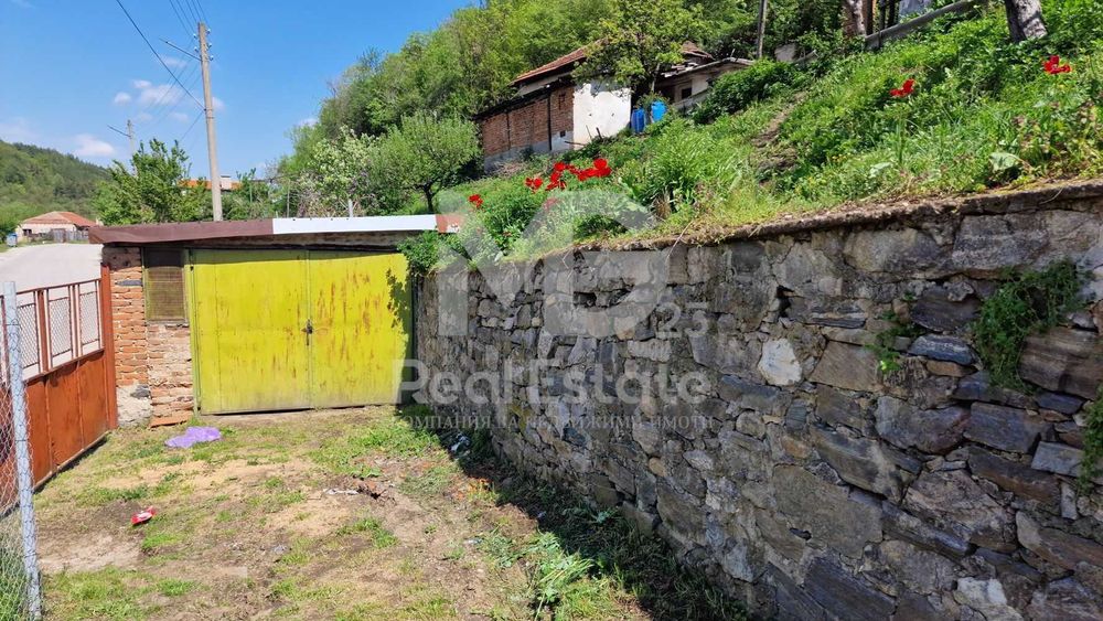 Къща в град Белово!Канализация!Асфалтова улица!