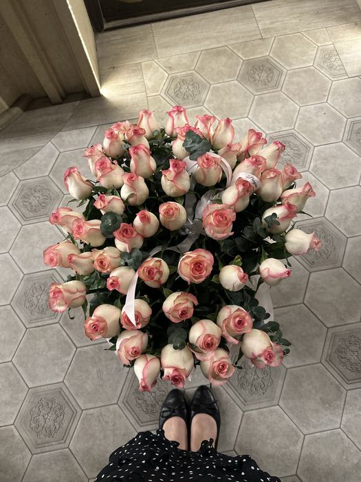 51 штук роза кашпо