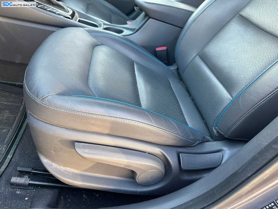 Scaun Manual Piele cu Incalzire Ventilatie Stanga Fata Sofer Hyundai Ioniq 2016 - 2019 [K6515] [K6517]