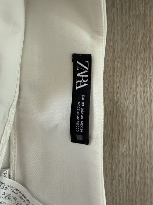 Пола панталон и къси дънки на Zara