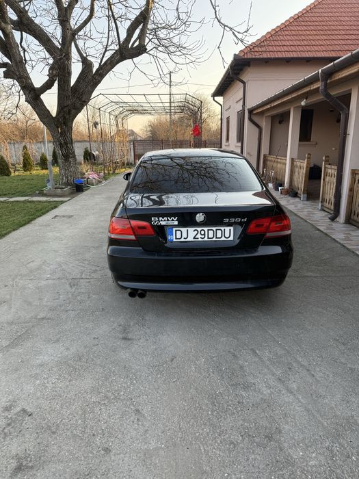 Bmw e92 330d  manual