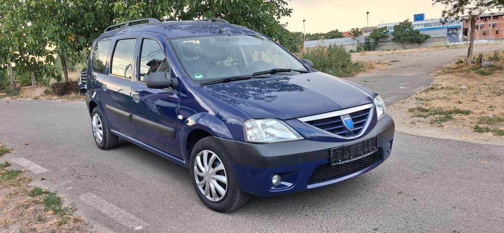 Dacia Logan MCV Laureate 1.6Mpi 90 cp