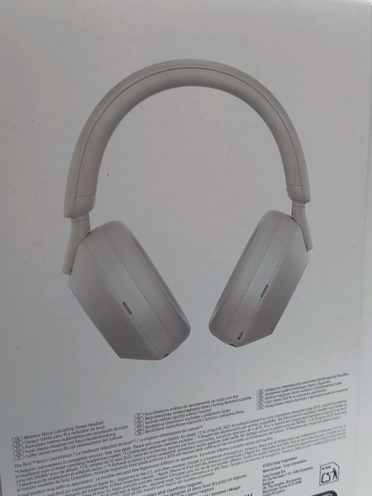 Безжични слушалки  ( SONY )