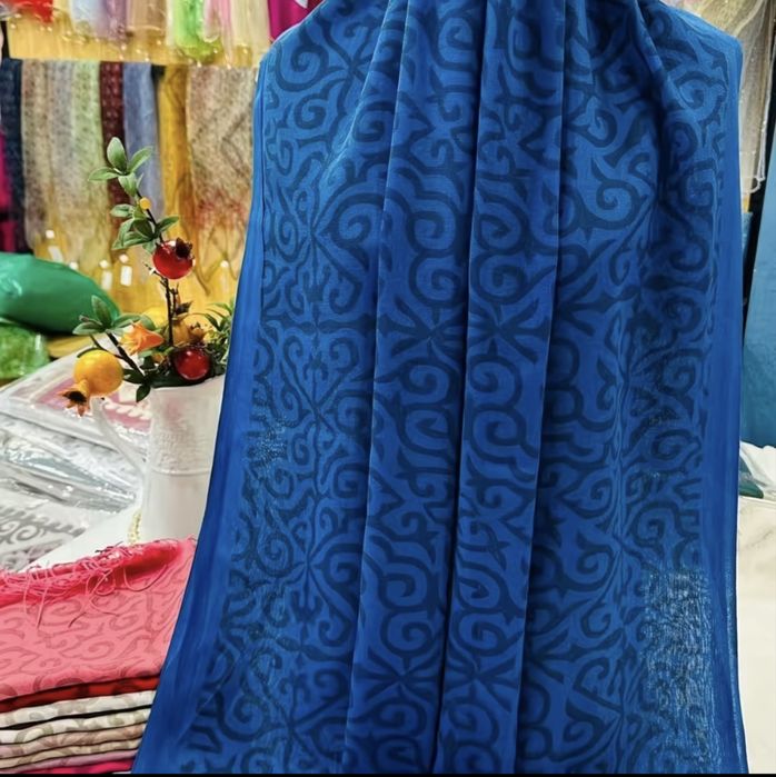 Шарфы, платки, палатины тойбастар